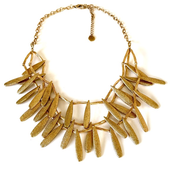 TALBOTS Ultra Glam Gold Layered Leaf Statement Necklace | NWOT - Picture 4 of 7
